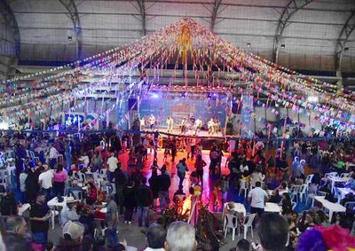 Com entrada gratuita, o Paran&aacute; Junino &eacute; uma oportunidade para a comunidade de Paranava&iacute; celebrar as tradi&ccedil;&otilde;es e fortalecer os la&ccedil;os culturais.
