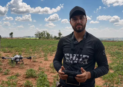 Com apoio da Cresol, jovem agricultor investe em tecnologia para fortalecer a produ&ccedil;&atilde;o de mandioca.