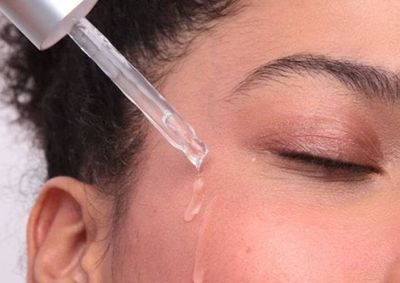 Produto teve fabrica&ccedil;&atilde;o, venda e divulga&ccedil;&atilde;o proibidas ap&oacute;s identifica&ccedil;&atilde;o de irregularidades sanit&aacute;rias e alega&ccedil;&otilde;es consideradas enganosas.