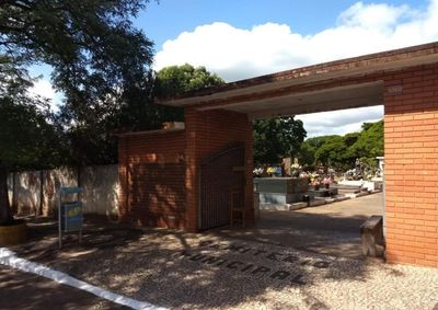 Parlamentar afirma ter recebido reclama&ccedil;&otilde;es da popula&ccedil;&atilde;o e quer saber como os recursos arrecadados est&atilde;o sendo utilizados pela administra&ccedil;&atilde;o municipal.