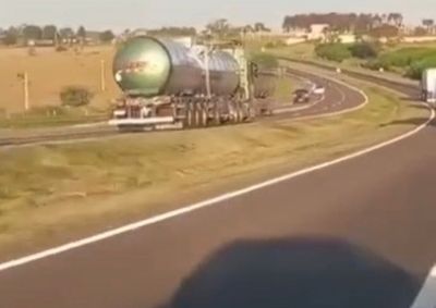 Segundo relatos, a Pol&iacute;cia Rodovi&aacute;ria Federal (PRF) n&atilde;o foi acionada durante a ocorr&ecirc;ncia. 