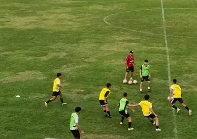 Equipes Sub-14 e Sub-16 de Paranava&iacute; enfrentar&atilde;o Foz, Cascavel e Campo Mour&atilde;o na primeira fase da competi&ccedil;&atilde;o estadual.