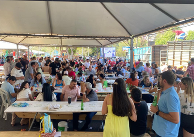 Celebra&ccedil;&atilde;o acontece em 16 de agosto com Santa Missa, almo&ccedil;o, leil&atilde;o de gado e R$ 10 mil em pr&ecirc;mios no tradicional show de pr&ecirc;mios.