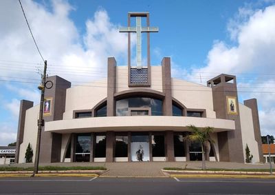 Entre os destaques est&atilde;o a tradicional churrascada, o leil&atilde;o de gado, parque de divers&otilde;es para as crian&ccedil;as e servi&ccedil;o completo de bar e cozinha.