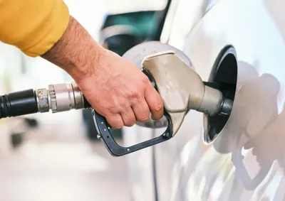 Caso a Petrobras confirme uma redu&ccedil;&atilde;o no pre&ccedil;o da gasolina, o impacto poder&aacute; chegar gradualmente aos postos de combust&iacute;veis de Paranava&iacute;. 