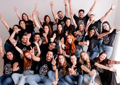Desde 2008, os M&eacute;dicos do Humor forma artistas volunt&aacute;rios que escolhem colocar seu talento a servi&ccedil;o do outro. Em cada visita, em cada forma&ccedil;&atilde;o e em cada 