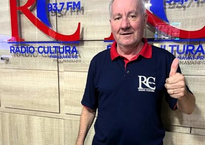 De garoto sem talento para a chuteira a &iacute;cone dos microfones em Paranava&iacute;: Cl&aacute;udio Luiz Decleve celebra meio s&eacute;culo de r&aacute;dio