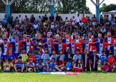 Mesmo com um atleta a menos desde o primeiro tempo, Castelo Branco ficou com o t&iacute;tulo da Liga pela segunda vez