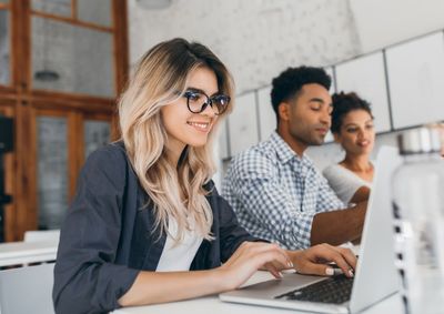 H&aacute; oportunidades para alunos do ensino m&eacute;dio e de cursos como Administra&ccedil;&atilde;o, Enfermagem, Educa&ccedil;&atilde;o F&iacute;sica, Pedagogia, Direito e Contabilidade