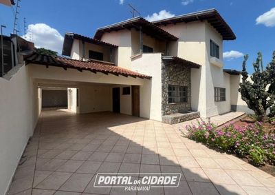 Com a ajuda do Kennedy Corretor de Im&oacute;veis, confira algumas op&ccedil;&otilde;es de &oacute;timas casas &agrave; venda em Paranava&iacute;.