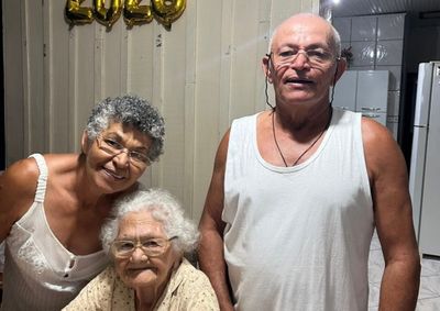 Desde os 12 anos, Cleide aprendeu que o trabalho transforma vidas. Entre a ro&ccedil;a, a cidade e o campo, construiu uma trajet&oacute;ria marcada por for&ccedil;a e dedica&ccedil;&atilde;o