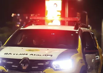 Segundo a Pol&iacute;cia Militar, durante a a&ccedil;&atilde;o, o morador teria trancado a porta lateral da resid&ecirc;ncia na tentativa de descartar drogas. 