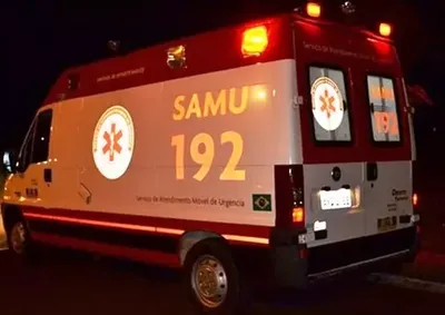 Acidente foi registrado na noite desta quarta-feira (5), na Avenida Milit&atilde;o Rodrigues Carvalho; motocicleta envolvida n&atilde;o estava mais no local.