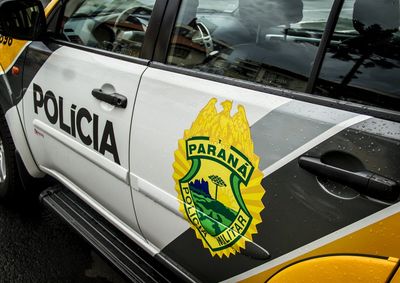 Al&eacute;m do alerta de furto, a motocicleta era vermelha, mas constava como prata no documento.