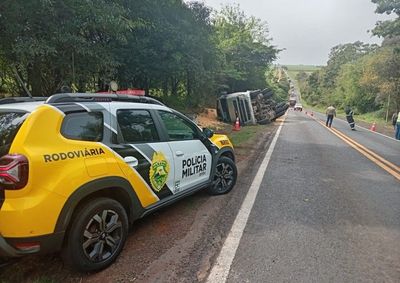 Conforme a pol&iacute;cia, o homem fez o teste do baf&ocirc;metro e deve responder por embriaguez ao volante.