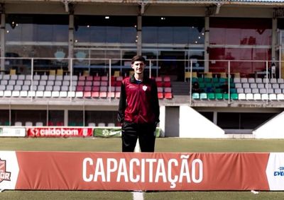 O profissional Ot&aacute;vio Augusto Garbin de Souza, do Atl&eacute;tico Clube Paranava&iacute; (ACP), esteve de 14 a 16 de agosto no Trieste em Curitiba.