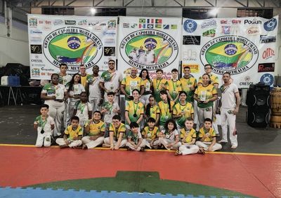 Delega&ccedil;&atilde;o paranaense brilhou na competi&ccedil;&atilde;o nacional realizada em Pontalinda (SP), conquistando o primeiro lugar por equipes e t&iacute;tulos individuais.