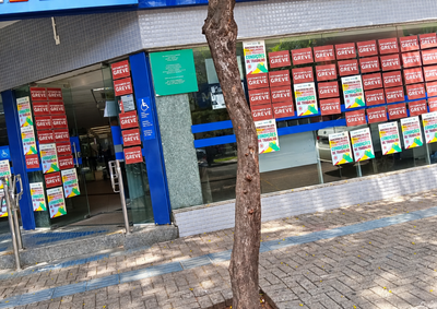 Ag&ecirc;ncia retomou atendimento nesta segunda-feira (28); julgamento do diss&iacute;dio coletivo est&aacute; marcado para esta ter&ccedil;a-feira (29).
