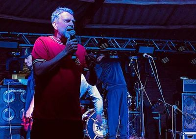 Produtor cultural e idealizador do Para&iacute;so do Rock, ele defende mais espa&ccedil;o e visibilidade para artistas e iniciativas do interior do Paran&aacute;.