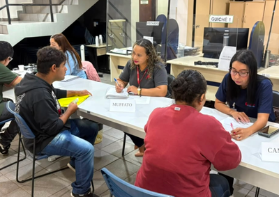 A&ccedil;&atilde;o foi realizada nesta sexta-feira (25), em Paranava&iacute;, contou com a participa&ccedil;&atilde;o de 11 empresas e entrevistas com candidatos.