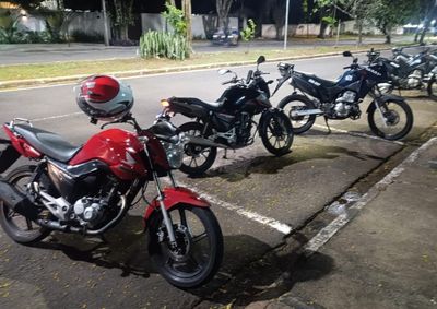 O jovem de 18 anos, segundo a GCM, passou a questionar a abordagem e proferiu palavras de baixo cal&atilde;o contra os agentes.