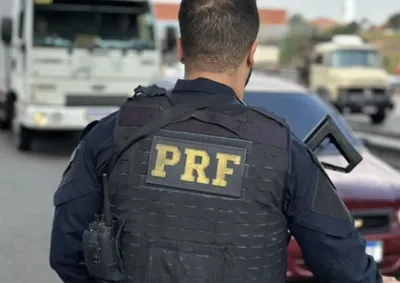 Na regi&atilde;o fiscalizada pela delegacia de Maring&aacute;, foram registrados dez acidentes, oito feridos e uma morte.