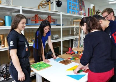 Evento gratuito apresenta cursos e projetos da universidade e &eacute; voltado especialmente a estudantes do ensino m&eacute;dio.