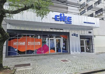 Oportunidades contemplam estudantes do ensino m&eacute;dio e superior em &aacute;reas como Pedagogia, Administra&ccedil;&atilde;o, Direito e Marketing.