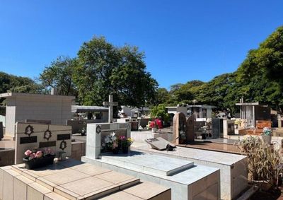 Prazo antecede o Dia de Finados, celebrado em 2 de novembro; Prefeitura tamb&eacute;m realiza melhorias no local.