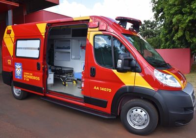 A equipe realizou o atendimento pr&eacute;-hospitalar, com verifica&ccedil;&atilde;o dos sinais vitais, imobiliza&ccedil;&atilde;o em prancha r&iacute;gida e conten&ccedil;&atilde;o cervical.