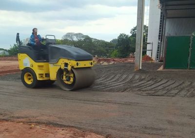 Em nota, administra&ccedil;&atilde;o municipal afirma que interven&ccedil;&atilde;o ocorreu ap&oacute;s fortes chuvas e que as 60 toneladas de pedra brita foram custeadas pela entidade.