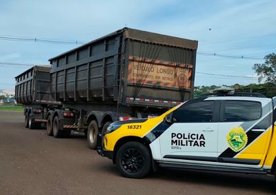 Ve&iacute;culos foram abordados durante patrulhamento no Contorno Norte; identifica&ccedil;&atilde;o revelou a verdadeira origem dos semirreboques.