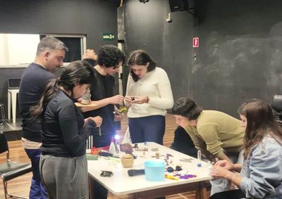 Ainda h&aacute; vagas para Resid&ecirc;ncia Art&iacute;stica em Teatro Lambe-Lambe