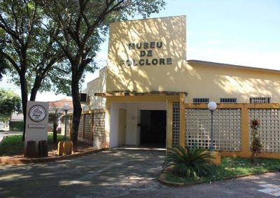 Criado em 1974 dentro da FUNEPE, o museu re&uacute;ne pe&ccedil;as coletadas em pesquisas de campo em quase todos os estados brasileiros