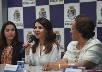 Prefeitura assina termo de ades&atilde;o ao lado do Governo Estadual para fortalecer servi&ccedil;os especializados e integrar a rede de atendimento