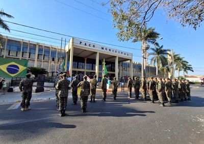 Solenidade aberta ao p&uacute;blico acontece em 7 de setembro, &agrave;s 8h, em frente ao Pa&ccedil;o Municipal, com participa&ccedil;&atilde;o do Tiro de Guerra