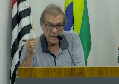 Vereador de Pen&aacute;polis afirmou que motoristas alegam que as bacias est&atilde;o fundas e pediu corre&ccedil;&atilde;o &agrave; Secretaria de Obras