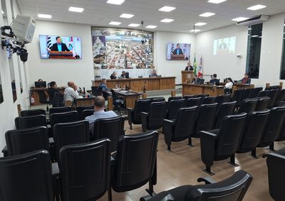 Sess&atilde;o ordin&aacute;ria come&ccedil;a &agrave;s 19h e inclui o C&oacute;digo de &Eacute;tica Parlamentar, liquida&ccedil;&atilde;o da EMURPE e repasses a entidades do munic&iacute;pio