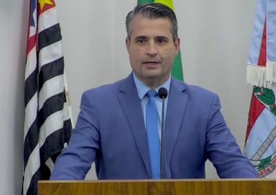 Vereador de Pen&aacute;polis afirmou que nenhum gestor anterior encarou o desafio e que tudo que o prefeito se comprometeu, sempre cumpriu