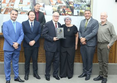 Honraria entregue em parceria com a OAB reconhece os 35 anos de trajet&oacute;ria do advogado, marcada pela &eacute;tica, pelo pioneirismo e pela busca pela Justi&ccedil;a