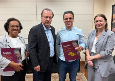 Reuni&atilde;o na Secretaria Estadual de Sa&uacute;de tamb&eacute;m debateu amplia&ccedil;&atilde;o de vagas na Cross e demandas por consultas, exames e cirurgias
