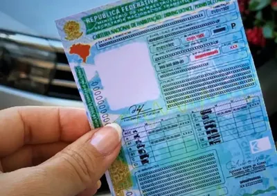 Emiss&atilde;o da via digital &eacute; gratuita e todas as etapas podem ser acompanhadas pelo aplicativo CNH do Brasil e pelos servi&ccedil;os do Detran-SP