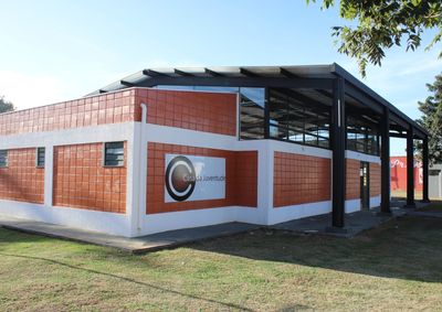 A&ccedil;&otilde;es do departamento municipal incluem investimento na Casa da Juventude e reconhecimento estadual pelo trabalho com jovens
