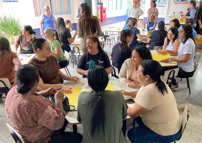 Encontros descentralizados trataram de m&uacute;sica, teatro, consci&ecirc;ncia fonol&oacute;gica, ass&eacute;dio no trabalho e manuseio de alimentos