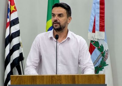 De acordo com o vereador a via possui tr&aacute;fego intenso de ve&iacute;culos