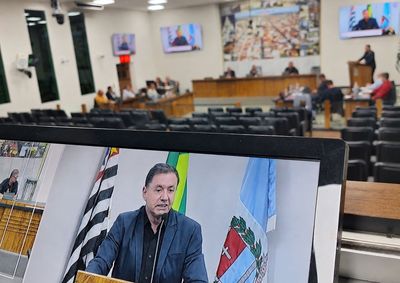 Pauta re&uacute;ne pol&iacute;tica de arboriza&ccedil;&atilde;o urbana, repasse de R$ 653 mil &agrave; Santa Casa e novo C&oacute;digo de &Eacute;tica Parlamentar