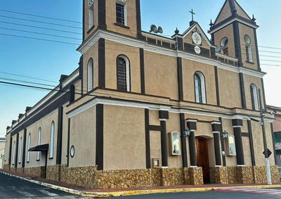 Evento re&uacute;ne missa, almo&ccedil;o comunit&aacute;rio, quermesse, festival de pr&ecirc;mios e leil&atilde;o de prendas vivas.