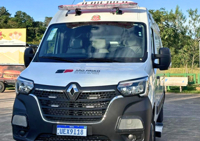 Ve&iacute;culo ser&aacute; utilizado no transporte de pacientes e refor&ccedil;a a estrutura da sa&uacute;de no munic&iacute;pio