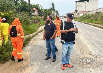 A a&ccedil;&atilde;o contou com o apoio da Guarda Municipal e da Secretaria de Servi&ccedil;os P&uacute;blicos, que removeram estruturas improvisadas erguidas no local