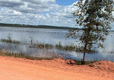 Volume de &aacute;gua no Rio dos Frades sobe e pode afetar estrada no litoral sul de Porto Seguro